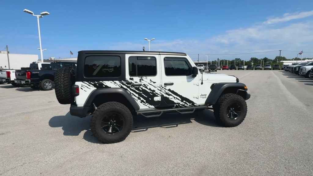 2018 Jeep Wrangler Unlimited Sport S photo 9