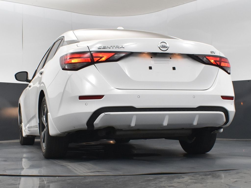 2022 Nissan Sentra SV photo 14