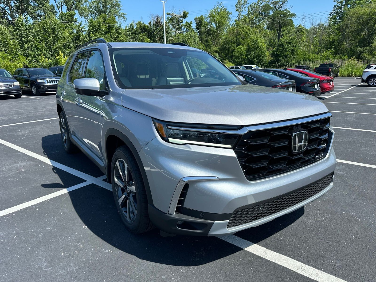 2025 Honda Pilot Touring photo 6