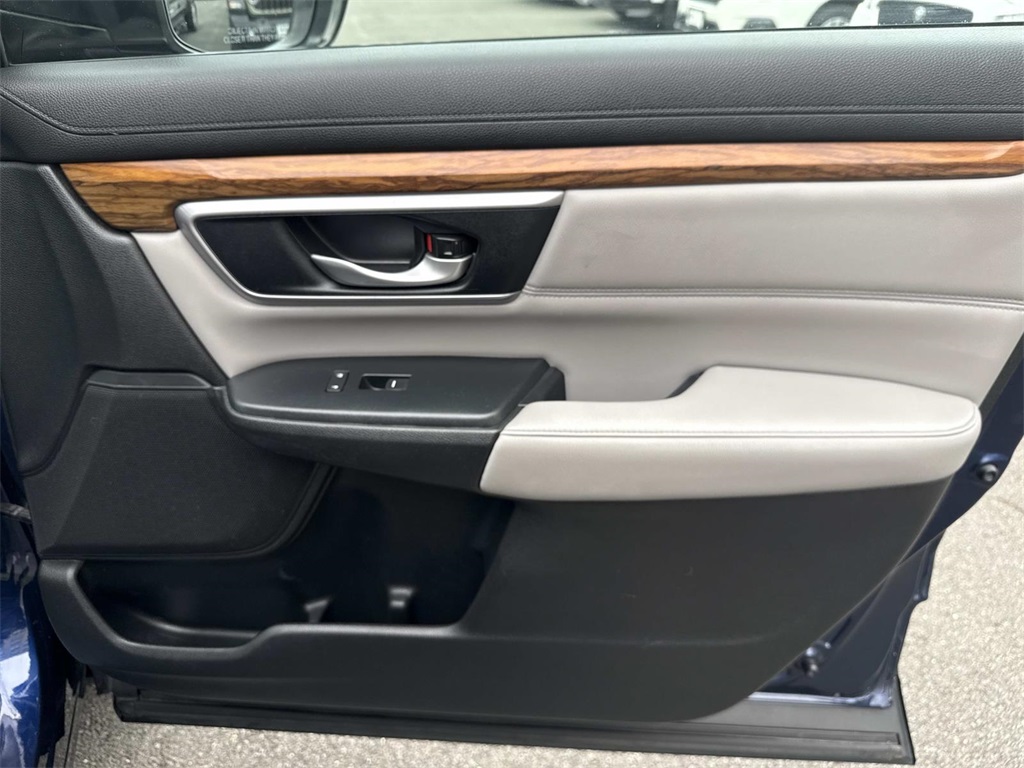 2017 Honda CR-V EX-L photo 46