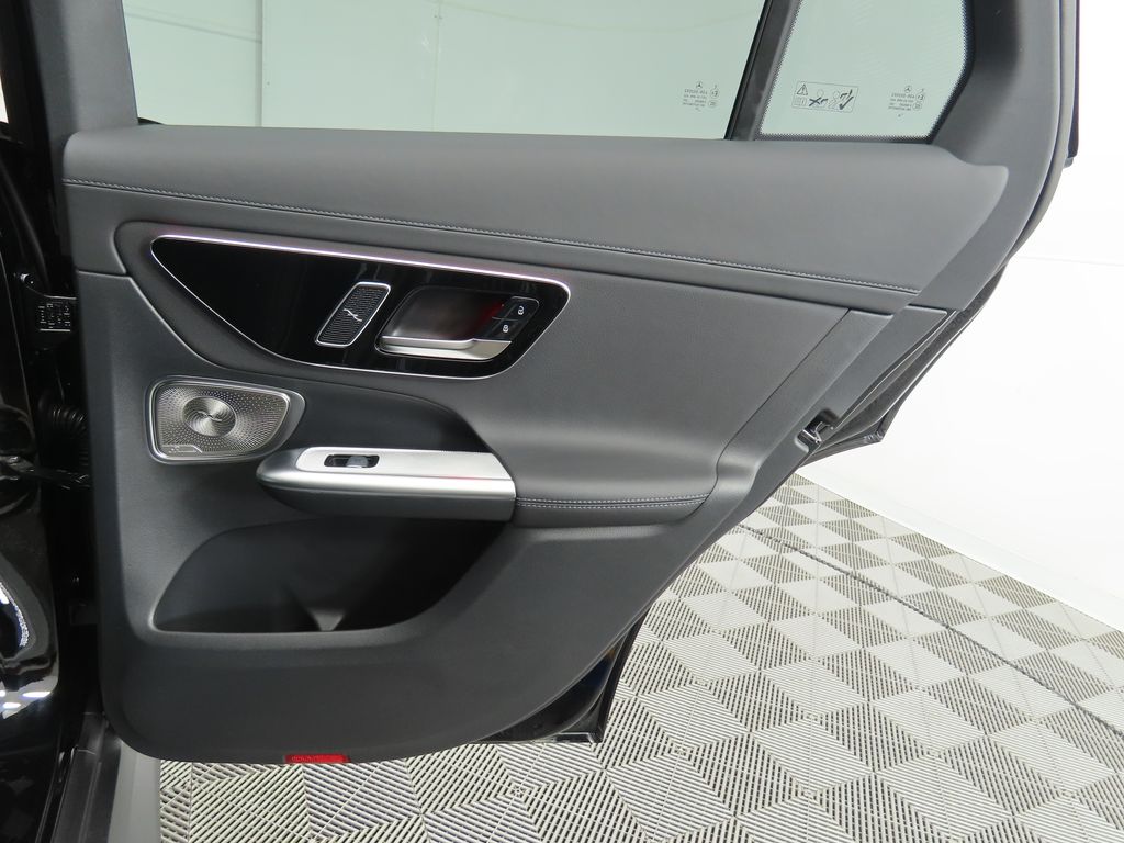 2026 Mercedes Benz GLC 300 4MATIC photo 27