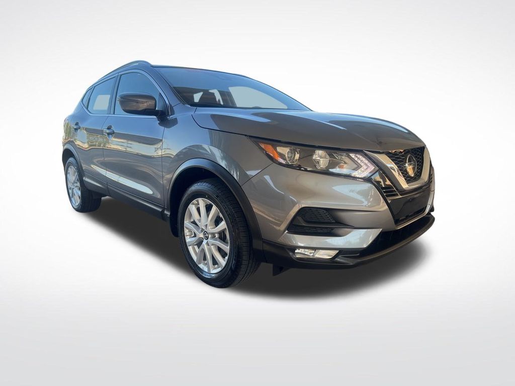 2022 Nissan Rogue Sport SV photo 3