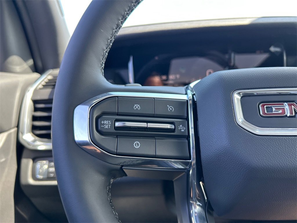 2026 GMC ACADIA - Image 18