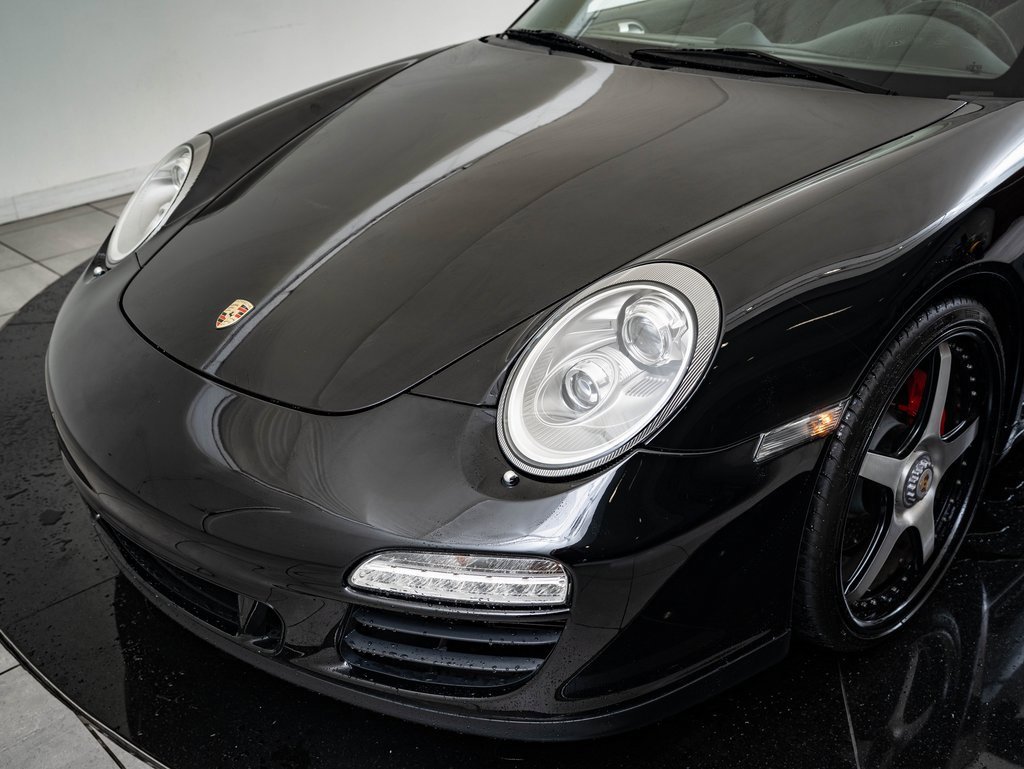 2011 Porsche 911 GTS photo 13