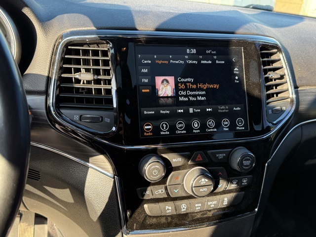 2019 Jeep Grand Cherokee Limited photo 15