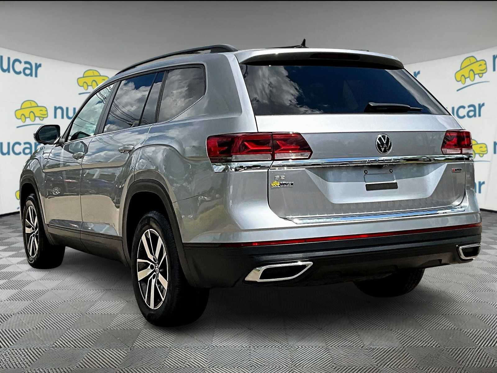2022 Volkswagen Atlas SE photo 3