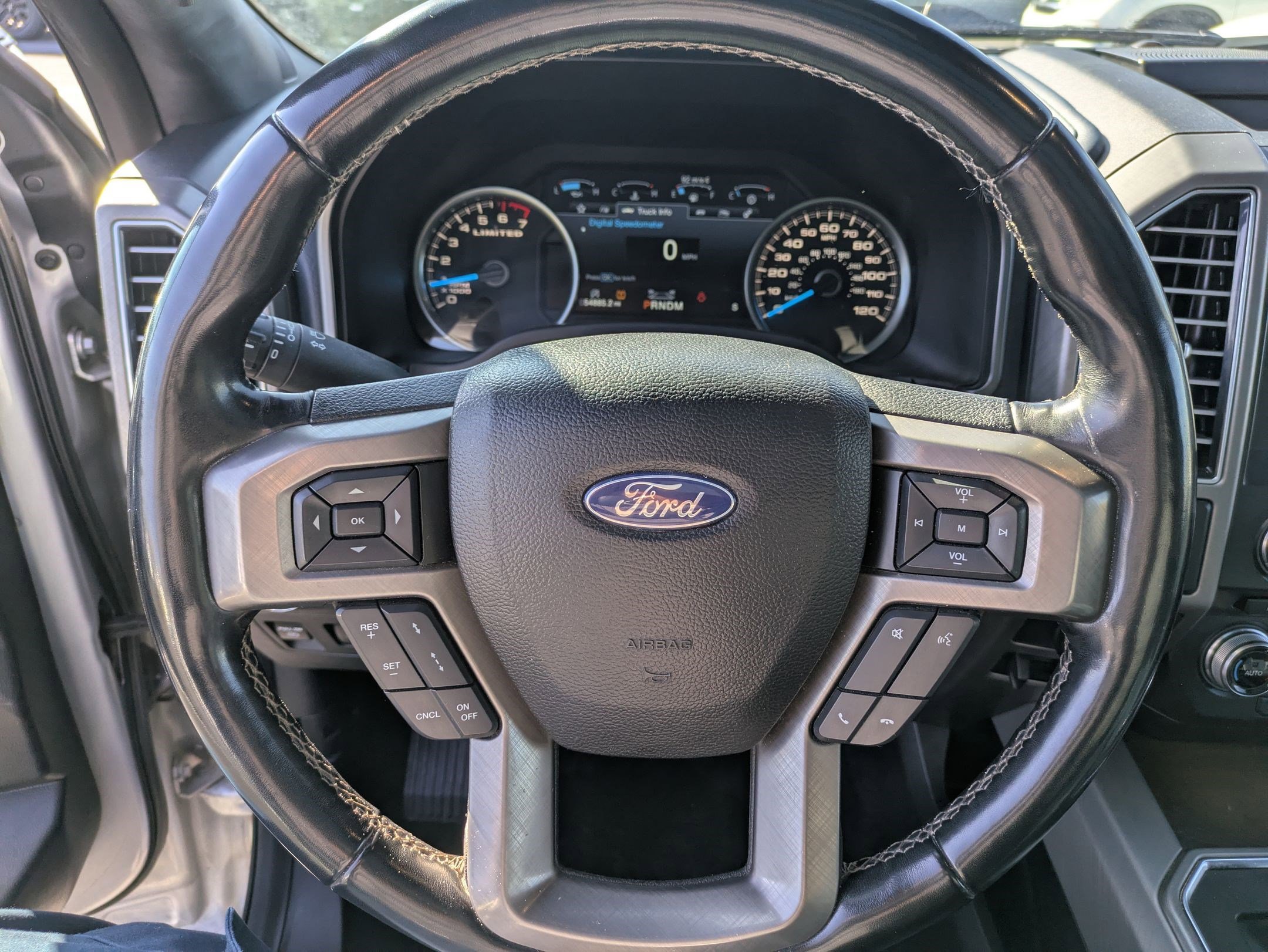 2018 Ford F-150 Limited photo 14