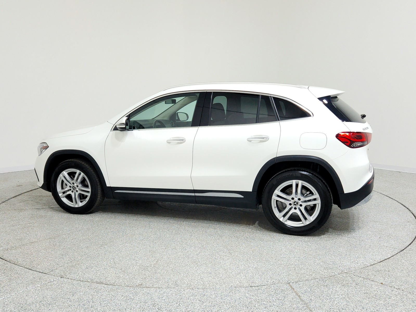 2022 Mercedes Benz GLA 250 4MATIC photo 6