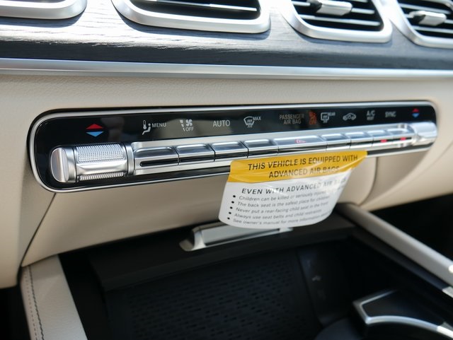 2026 Mercedes Benz GLE 450 4MATIC photo 13