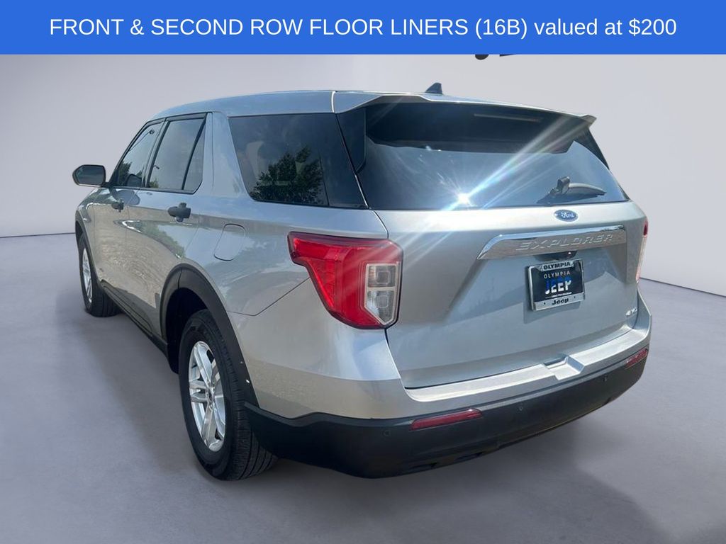 2023 Ford Explorer Base photo 2