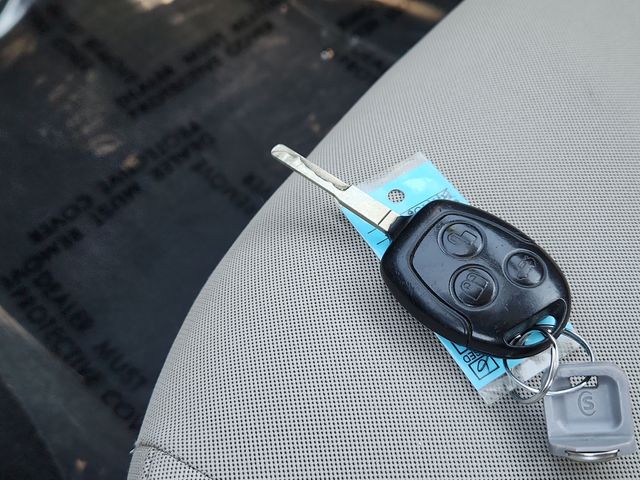 2014 Ford Fiesta SE photo 34