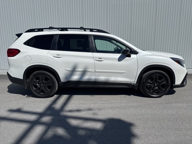 2023 Subaru Ascent Onyx Edition photo 10