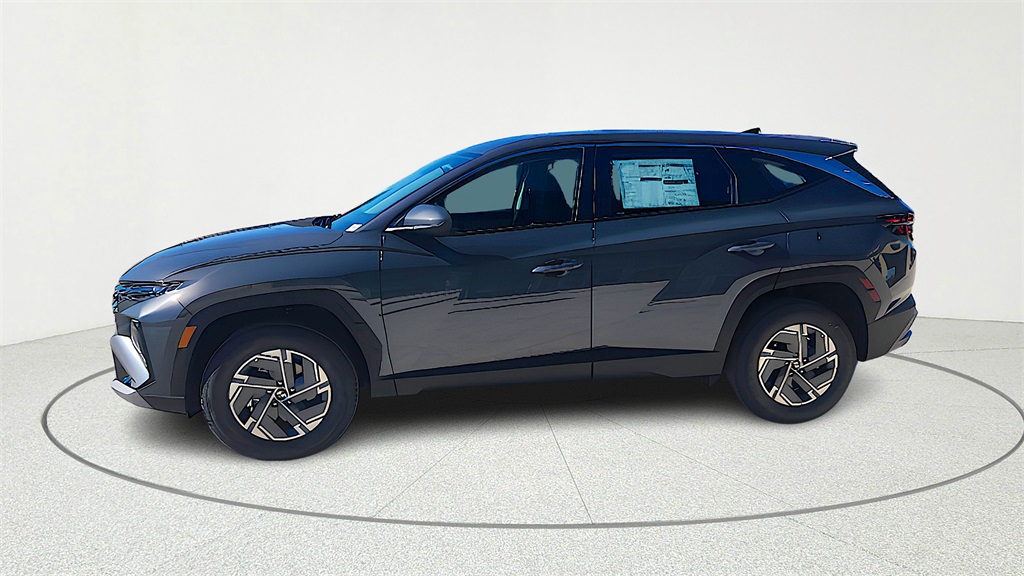 2026 Hyundai Tucson Hybrid Blue photo 4