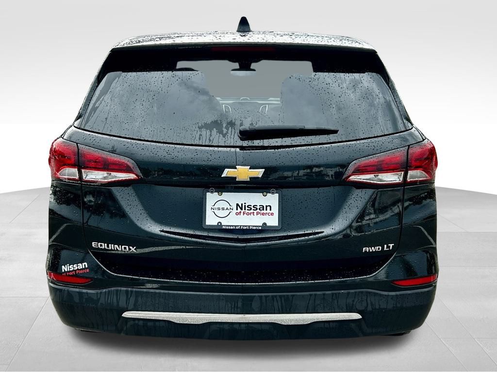2023 Chevrolet Equinox LT photo 3