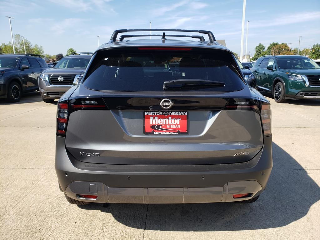 2026 Nissan Kicks SV photo 2