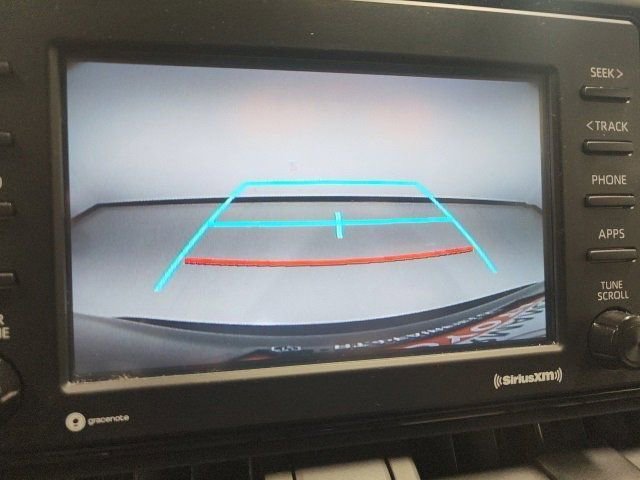 2022 Toyota RAV4 LE photo 3