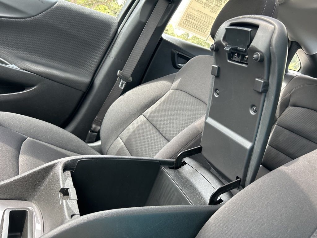 2023 Chevrolet Malibu 1LT photo 29