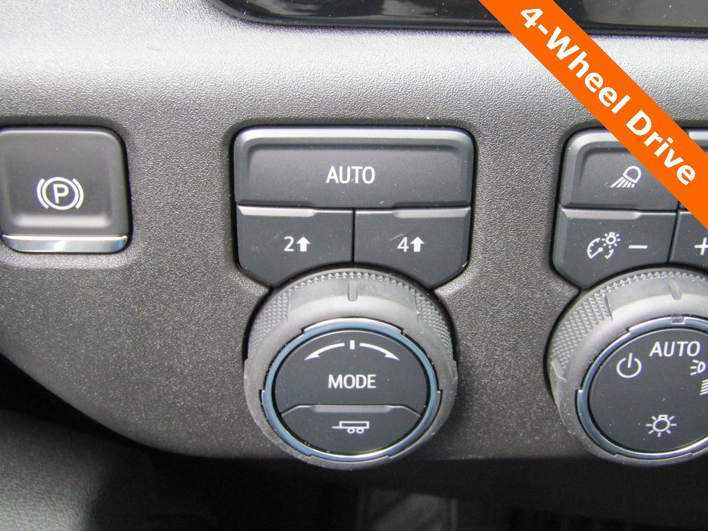 2026 Chevrolet Silverado 1500 LT photo 8