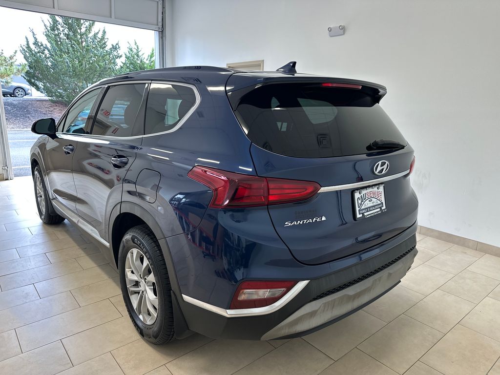 2019 Hyundai Santa Fe SEL photo 4