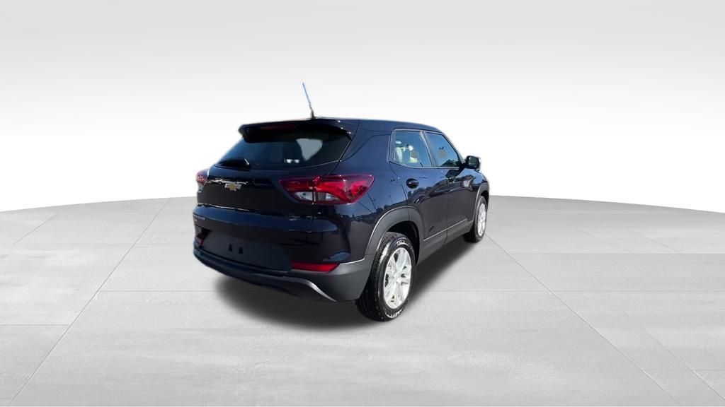 2021 Chevrolet Trailblazer LS photo 4