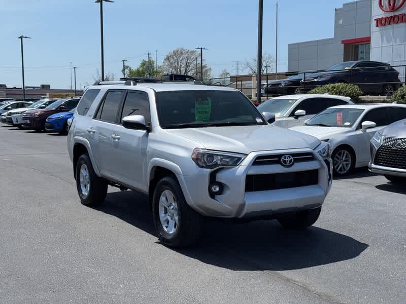 2023 Toyota 4Runner SR5's photo