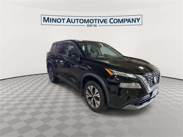 2021 Nissan Rogue SV photo 2