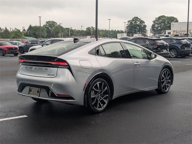 2024 Toyota Prius Prime XSE Premium photo 3