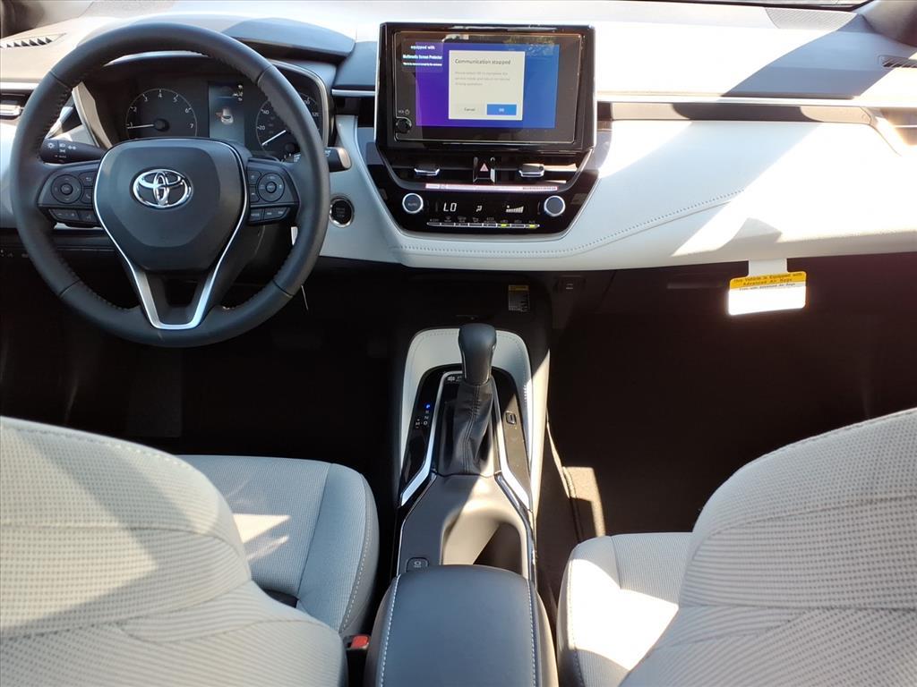 2025 Toyota Corolla SE photo 11