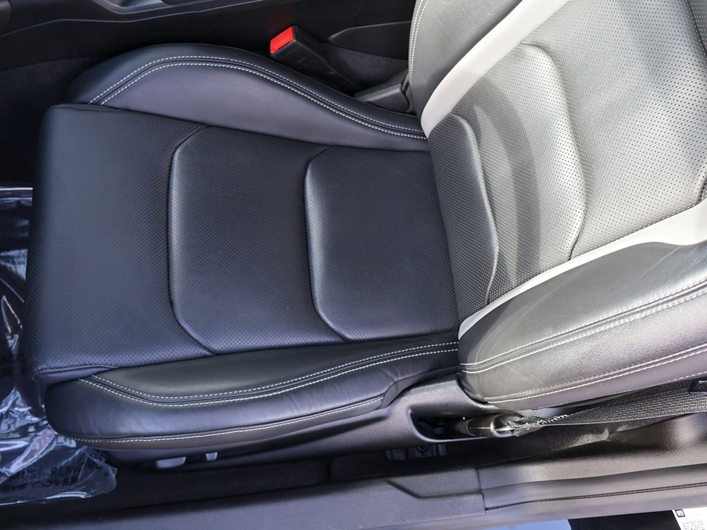 2023 Chevrolet Camaro 2LT photo 25