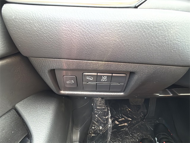 2025 Mazda CX-5 2.5 S Preferred photo 20