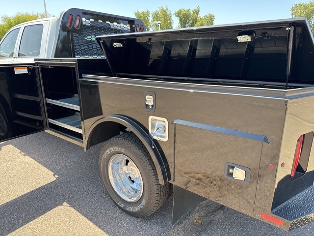 2024 Ram 3500 Tradesman photo 9