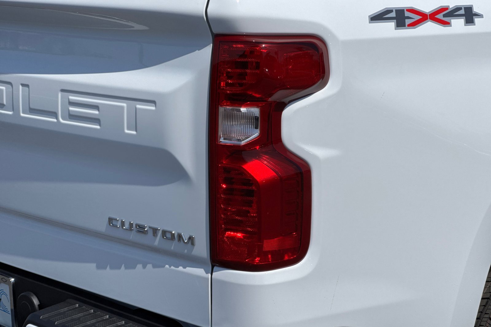 2025 Chevrolet Silverado 1500 Custom photo 24