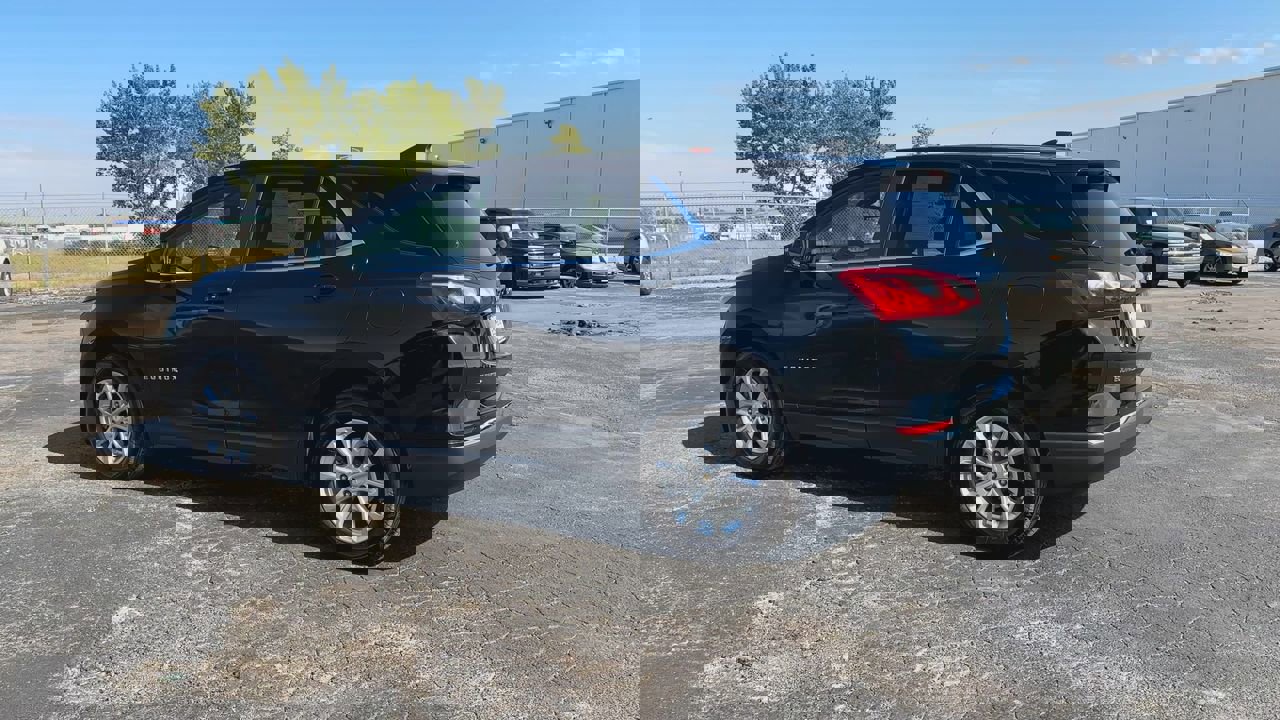 2021 Chevrolet Equinox LT photo 6