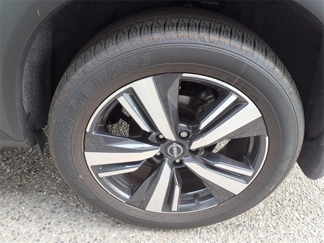 2023 Nissan Rogue Platinum photo 19