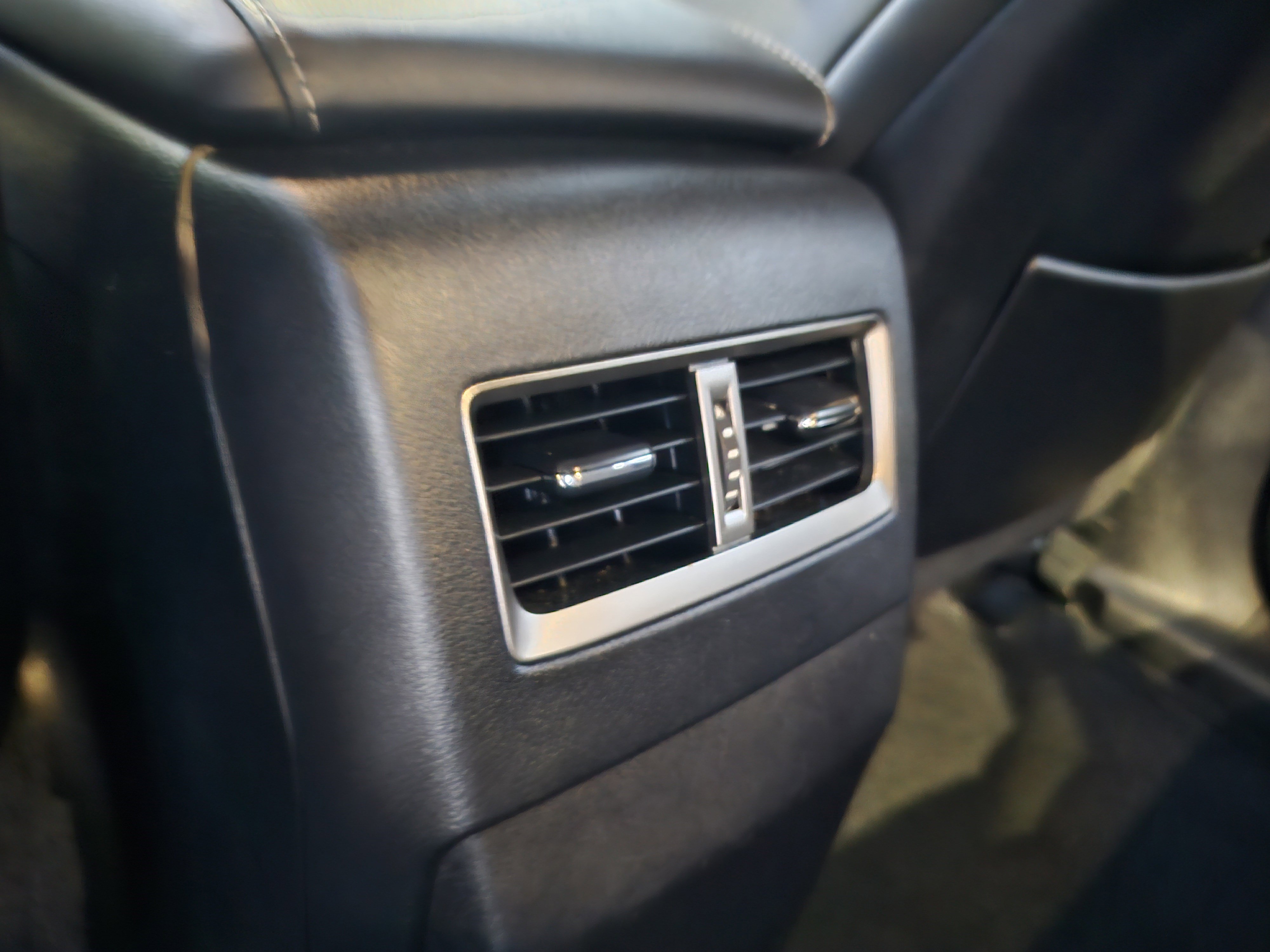 2022 Lexus RX 450h F SPORT photo 3