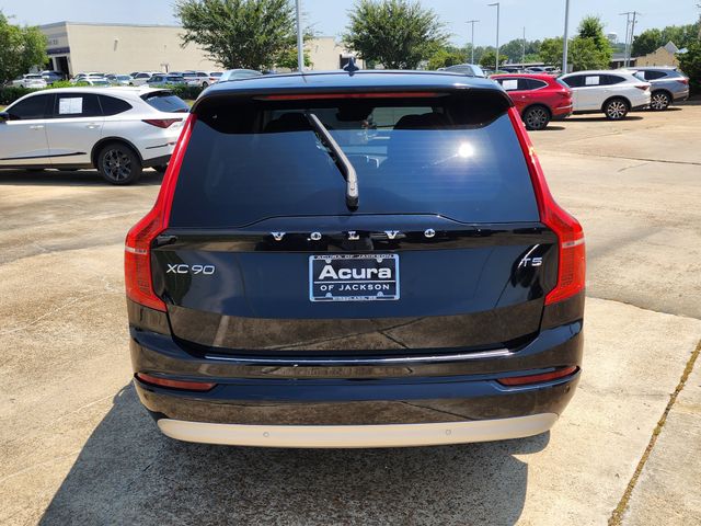 2022 Volvo XC90 T5 Momentum photo 30