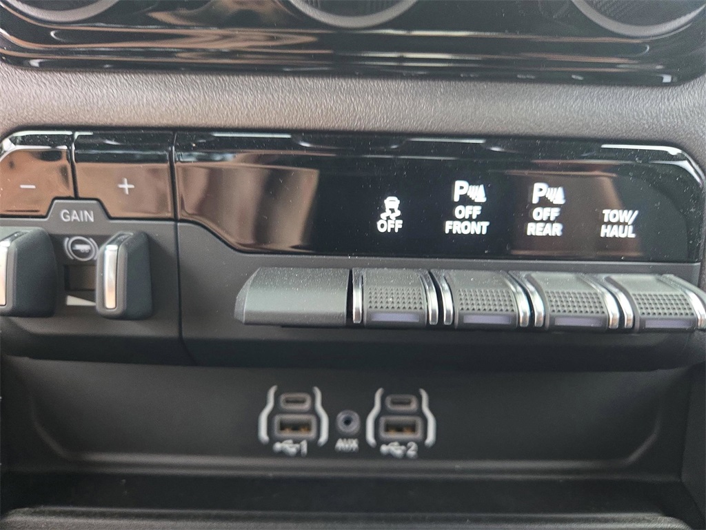 2025 Ram 1500 Big Horn Lone Star photo 35