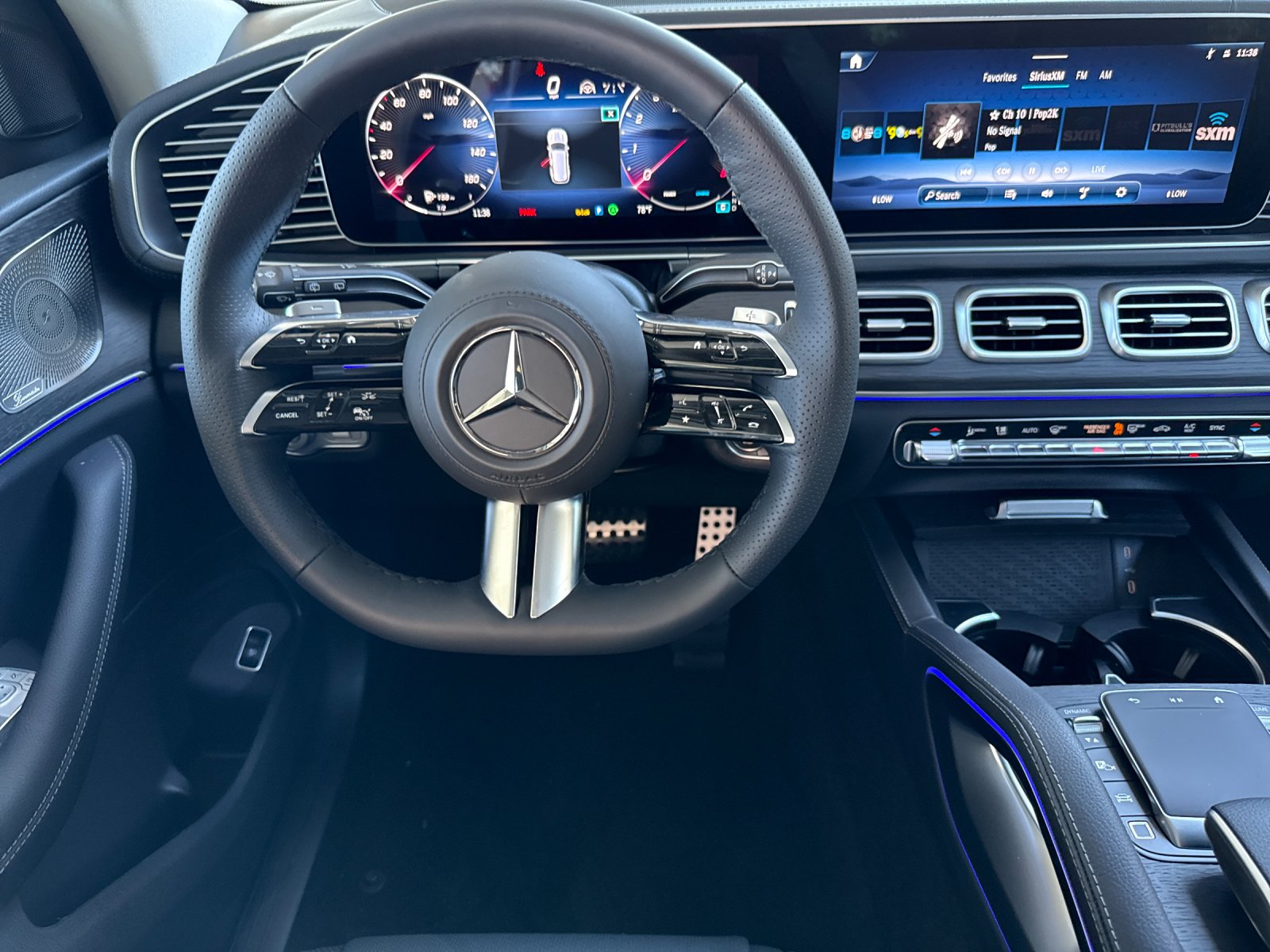 2026 Mercedes Benz GLS 450 4MATIC photo 14