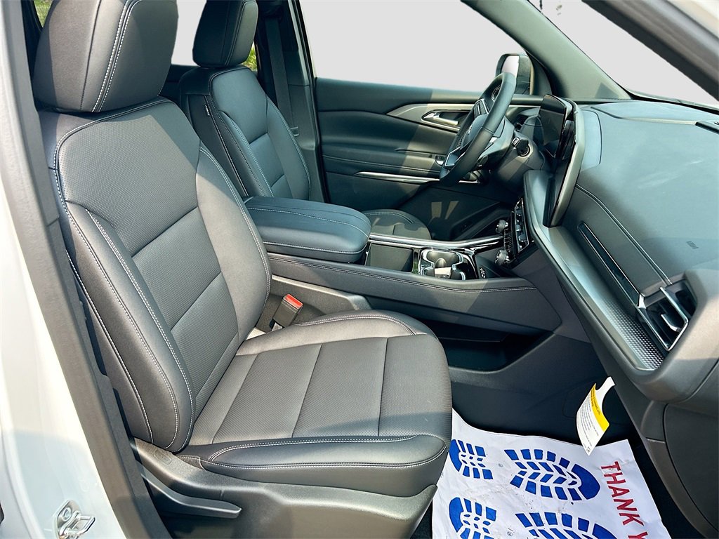 2026 Chevrolet Traverse photo 25