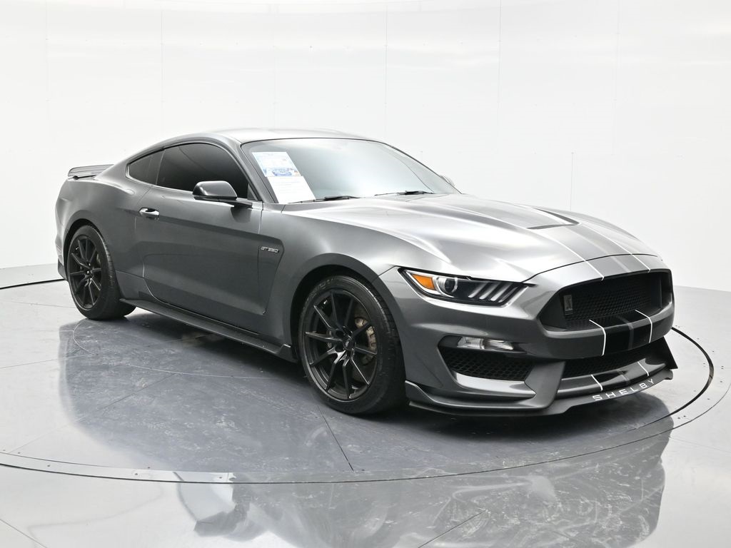 2017 Ford Mustang Shelby GT350's photo