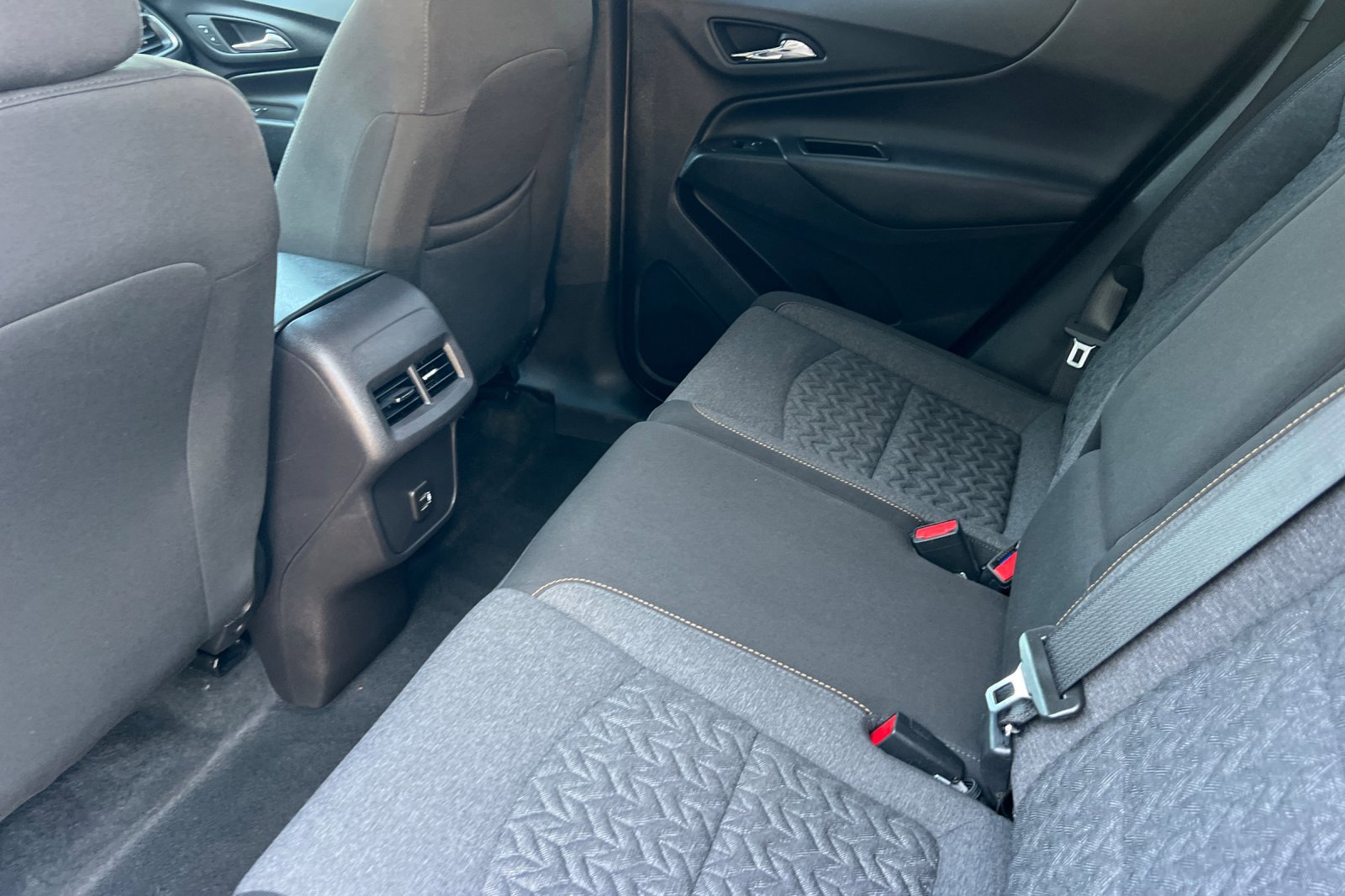 2024 Chevrolet Equinox photo 11