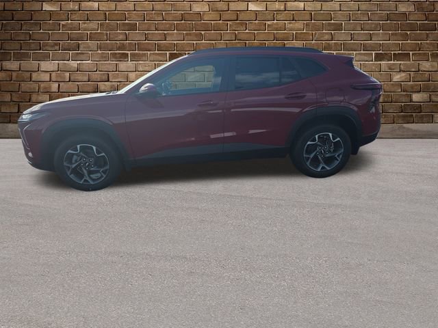 2026 Chevrolet Trax LT photo 2