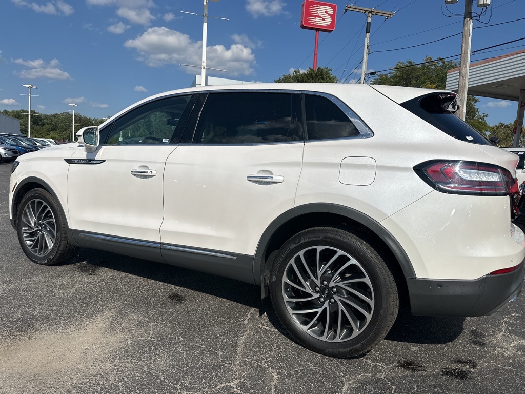 2019 Lincoln Nautilus Reserve photo 6