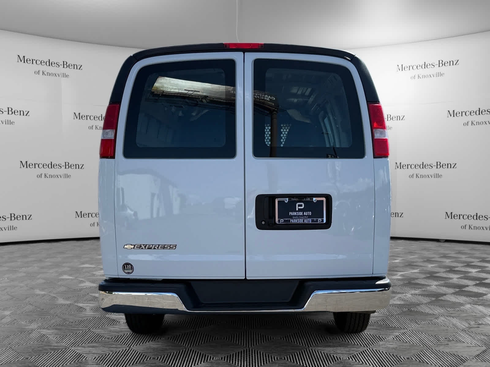 2023 Chevrolet Express Cargo Van photo 4