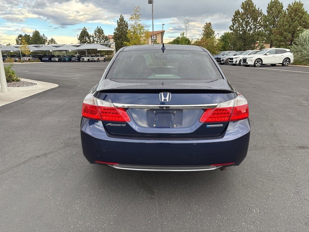 2015 Honda Accord Hybrid EX-L photo 4