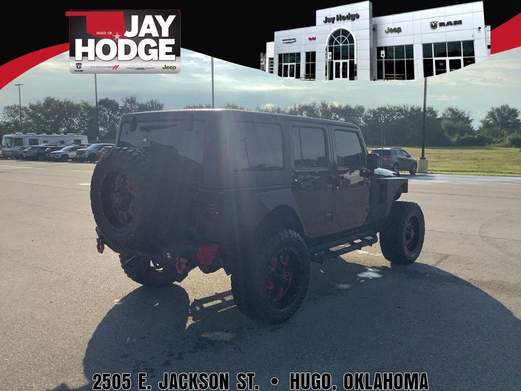 2017 Jeep Wrangler Unlimited Rubicon photo 6