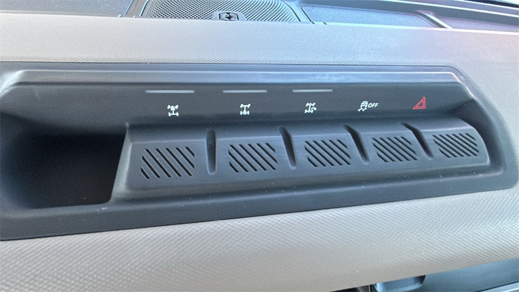 2023 Ford Bronco Wildtrak photo 17