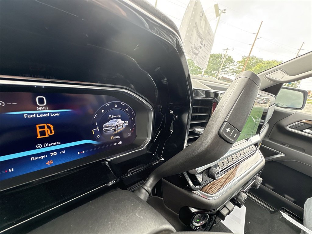 2026 Chevrolet Silverado LT photo 18