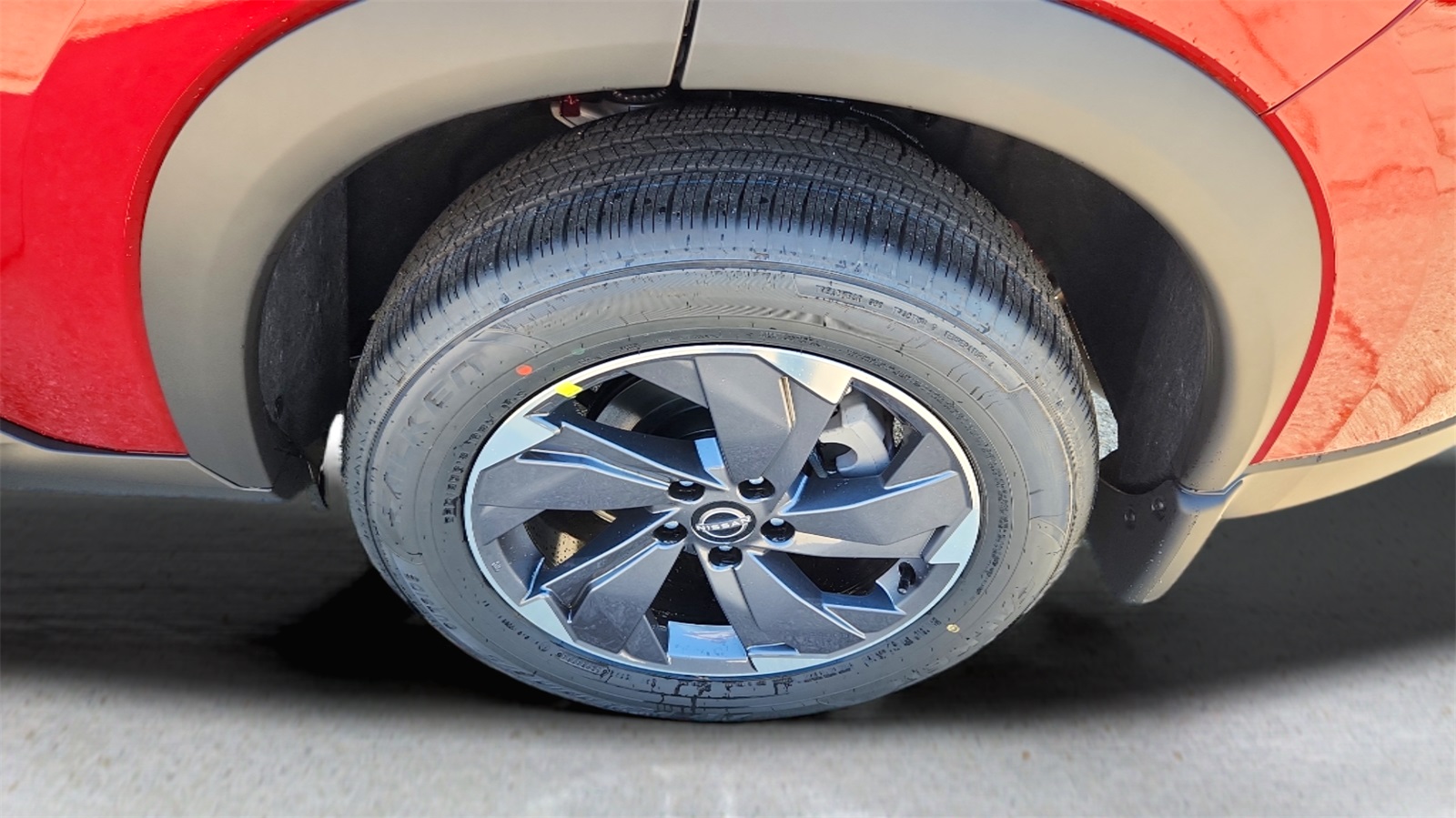 2025 Nissan Rogue SV photo 21