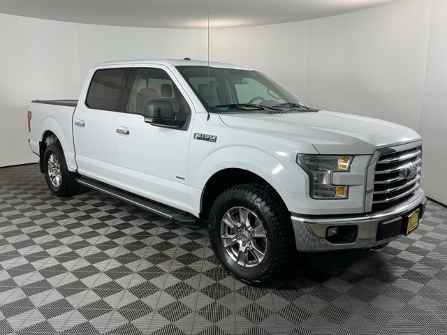 2016 Ford F-150 XLT photo 3